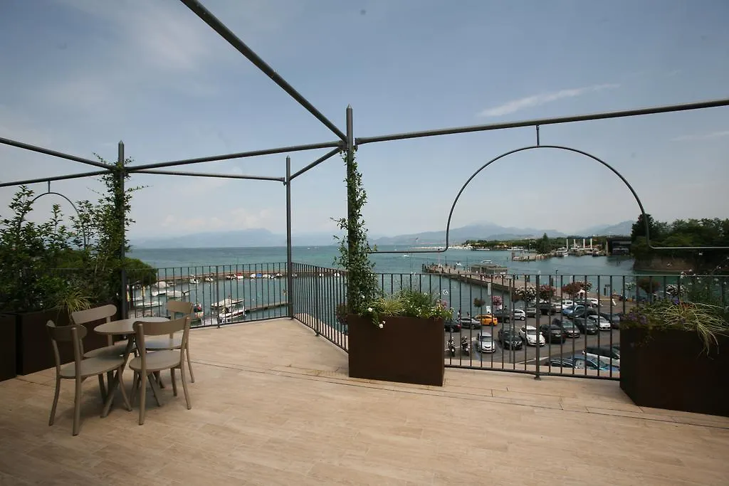 Riviera Carducci Rooms Peschiera del Garda Guest house